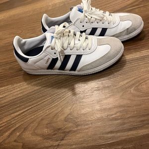 Adidas Samba women size 7 men size 5